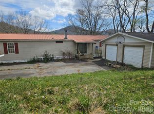 153 Kel Mil Rd, Waynesville, NC 28785