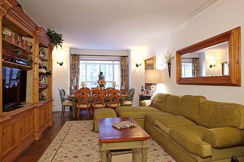 1st image of 25 Central Park W APT 2R