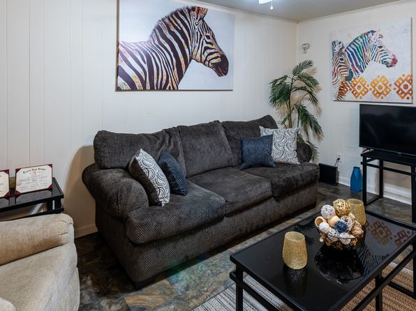 700 N 28th Ave APT 4