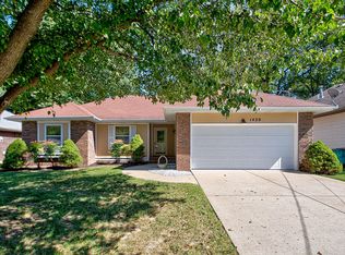 1420 S Arcadia Ave, Springfield, MO 65804