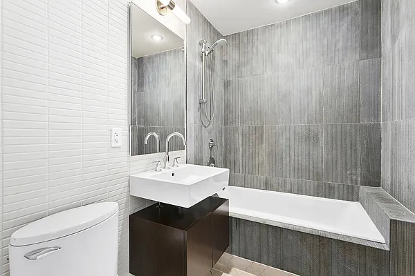 Sold by Compass | media 7