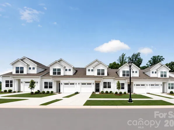 8140 McGarry Trl #200, Charlotte, NC 28214