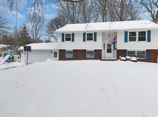 280 Fox Meadow Rd, Rochester, NY 14626