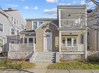 31 Pembroke Ave, Providence, RI 02908