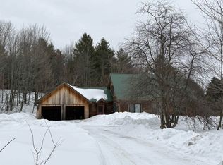 169 Young Rd, Craftsbury Common, VT 05827