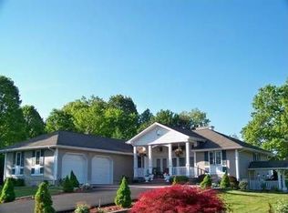 77 Ferdls Rd, Walden, NY 12586