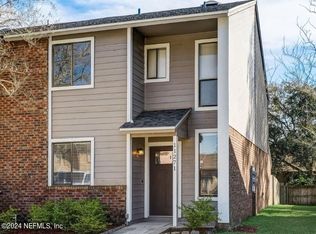 11271 Windtree Dr E, Jacksonville, FL 32257