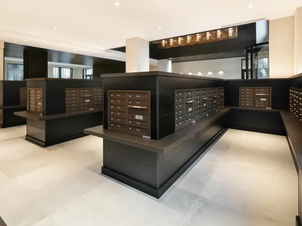 54 Crown Street image 14 of 44