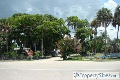 2nd image of 4395 Highway 441 SE