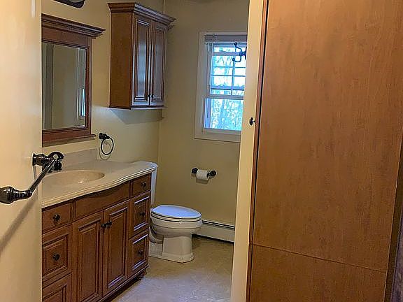 Large bathroom 
