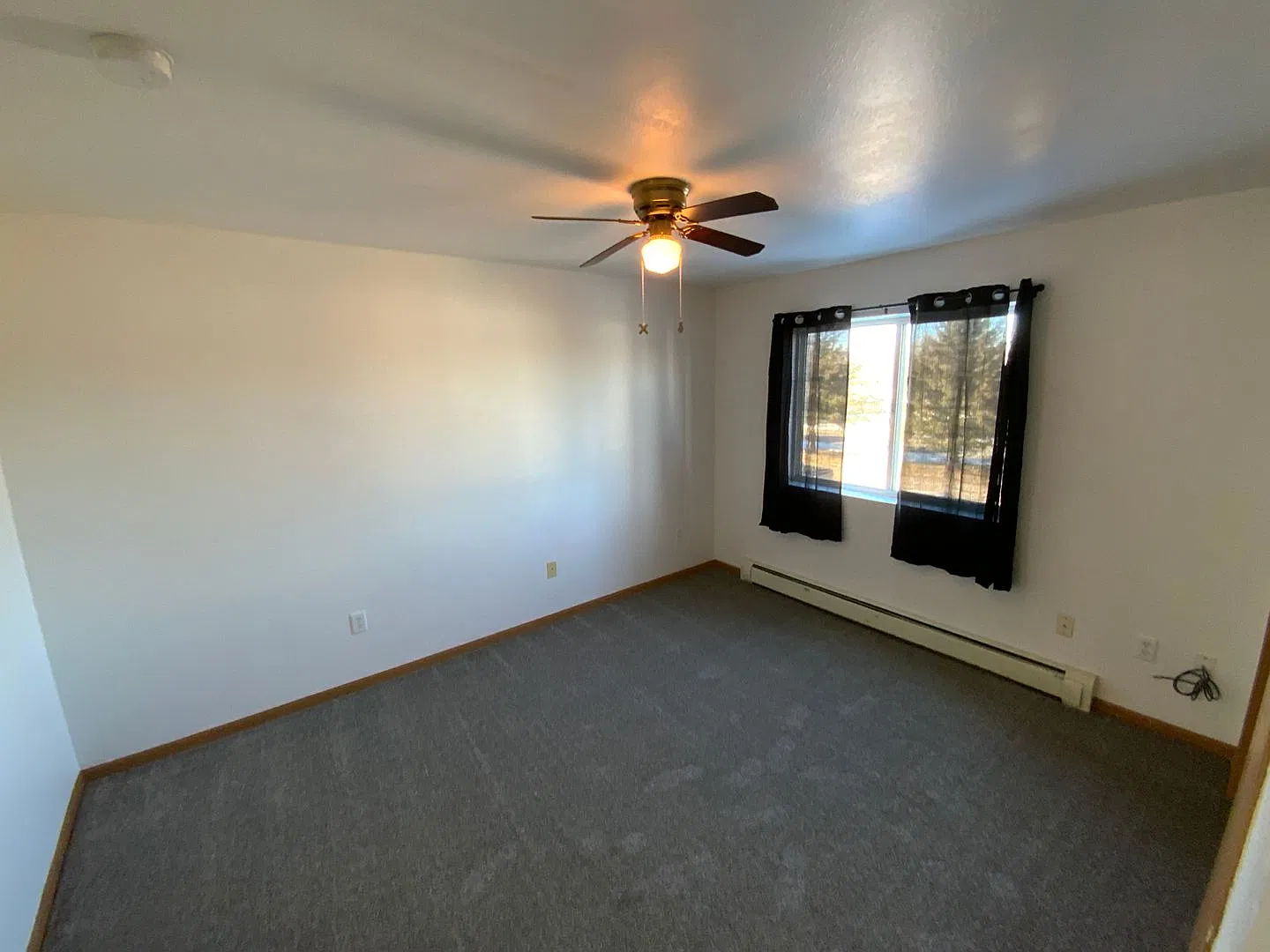 Prospect Apts. Toledo Iowa — Photo 4