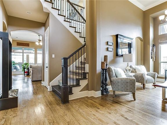4th image of 759 Dry Canyon Dr