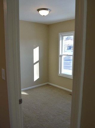 4th image of 1630 Seminole Ln