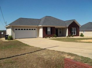 63 Redwood Dr, Phenix City, AL 36869