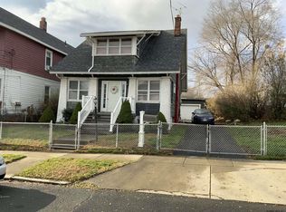 231 6th Ave, Watervliet, NY 12189