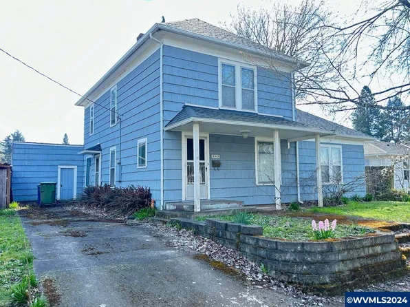 846 16th St NE, Salem, OR 97301