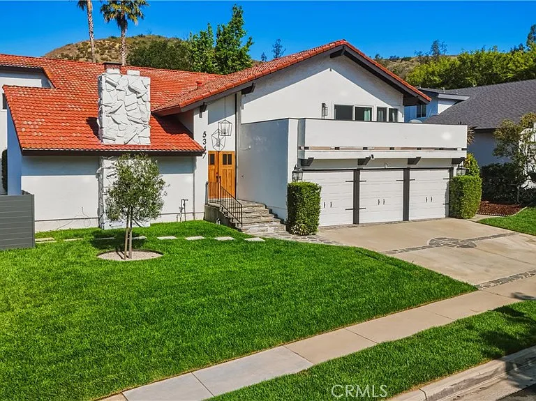 5347 Cangas Dr — Photo 1