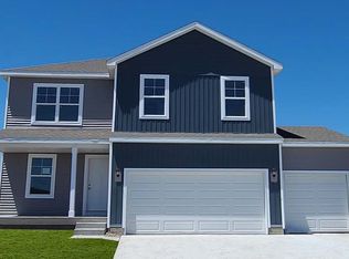 2834 NW 29th St, Ankeny, IA 50023