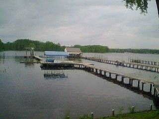 2nd image of 708 W Riverside Dr