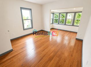 99 Alexander St #1A, Newark, NJ 07106