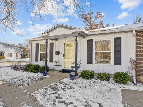 761 Wellington Ave #761, Elk Grove Village, IL 60007