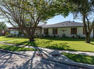 1754 Elizabeth Dr, Carrollton, TX 75007