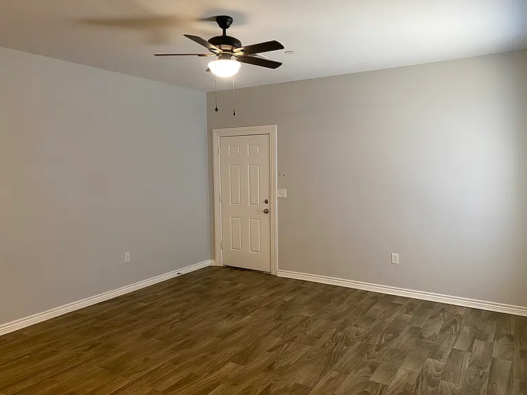 2301 Midwestern Pkwy #112B — Photo 4