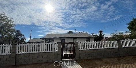 1st image of 38725 Jacklin Ave
