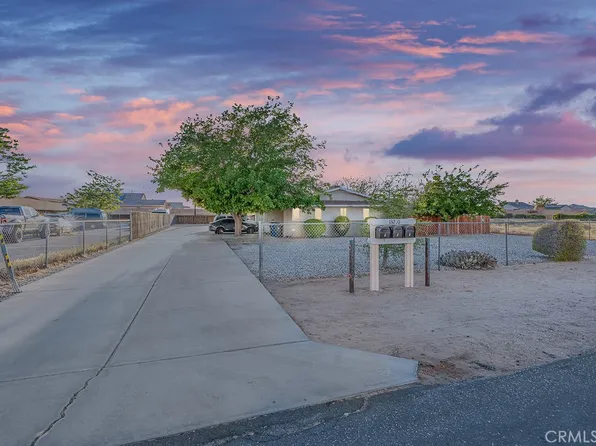 13250 Mohawk Rd, Apple Valley, CA 92308