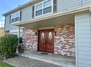 18550 NW Adrian St, Portland, OR 97229