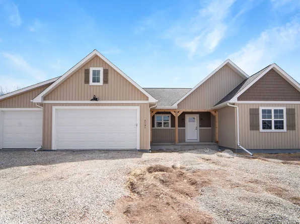 2191 White Dove Ln, Kaukauna, WI 54130