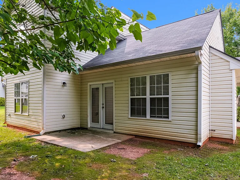 4265 Wesley Hall Dr — Photo 17