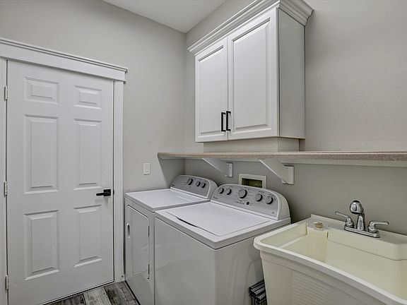 4th image of 4707 Brixton Ct