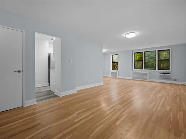 3235 Cambridge Avenue image 6 of 15