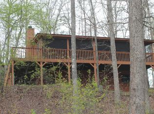 11 Hope Rd, Murphy, NC 28906