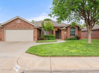 1507 Nottingham Ave, Wolfforth, TX 79382