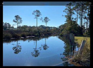 560 Riola Pl, Pensacola, FL 32506