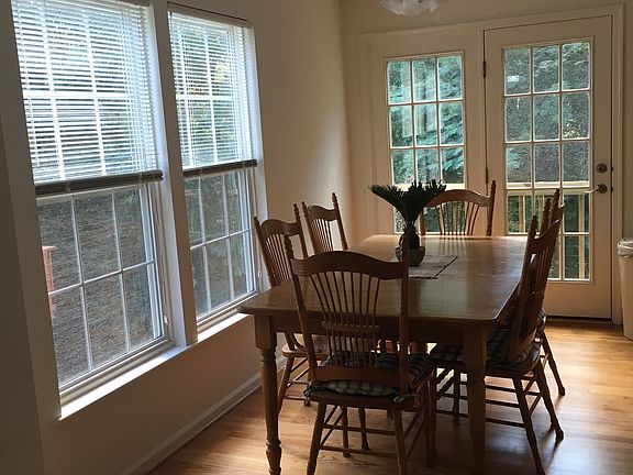 5th image of 1842 Tiger Lily Cir #19
