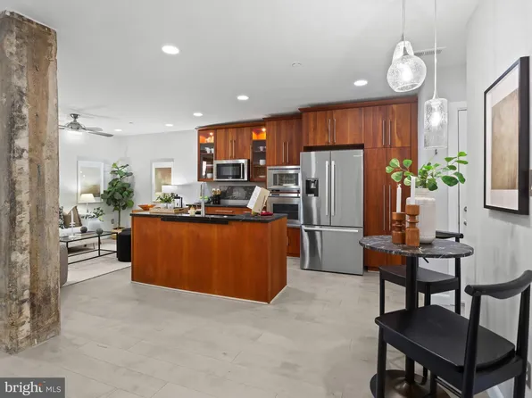 1361 Irving St NW APT 3, Washington, DC 20010