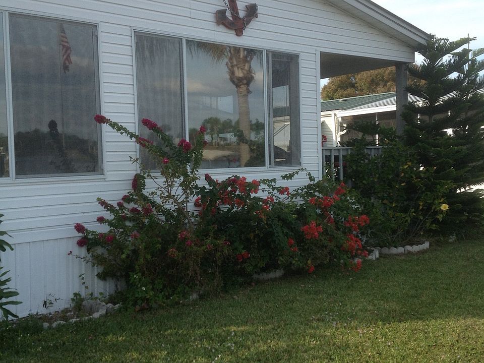1st image of 877 Yacht Club Way