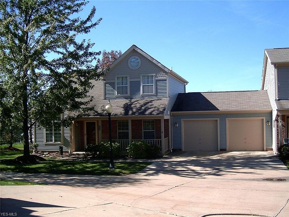 1st image of 8608 Larkspur Ln