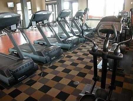 3rd image of 2564 Centergate Dr APT 106