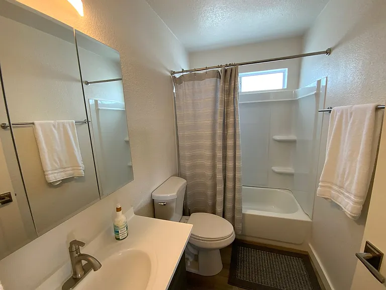 240 Dahlia Ave #C — Photo 17