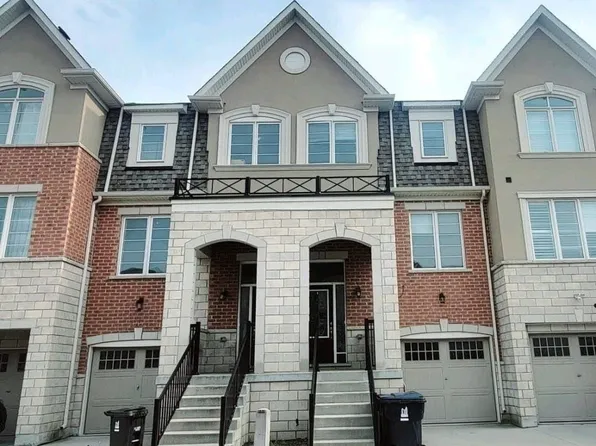 5 Fusilier Dr, Toronto, ON M1L 0C2