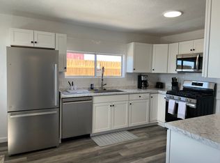 1870 W Hunting Camp Ln, Willcox, AZ 85643