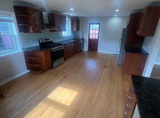 18 Olga Rd, Wilmington, DE 19805