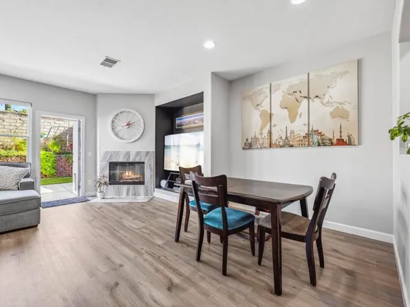 4490 Brisbane Way Unit 3, Oceanside, CA 92058