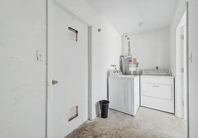 2822 E Willow Ave — Photo 38
