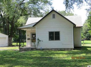 1901 NW Taylor St, Topeka, KS 66608