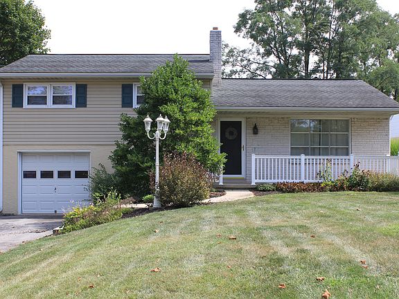 2nd image of 259 N Reamstown Rd